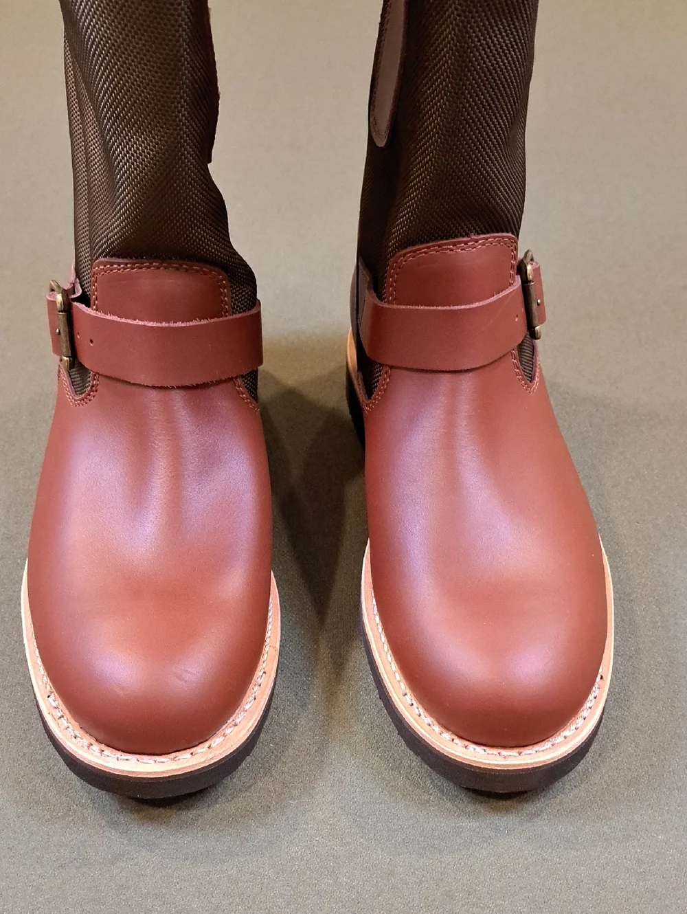 Chippewa Descaro 17" Plain Snake Boot - Color: Russet Espresso - Size: Men 9.5 - Picture 6 of 11